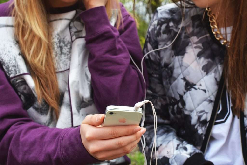 Internet Safety - Children and Teens on Social Media